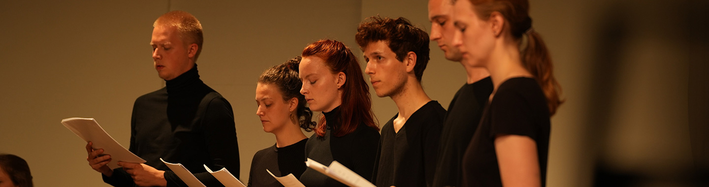 Singende-Pferde_header.jpg