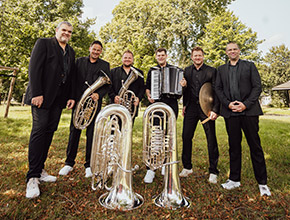 WoodstockTubaQuartett_2425_icon.jpg