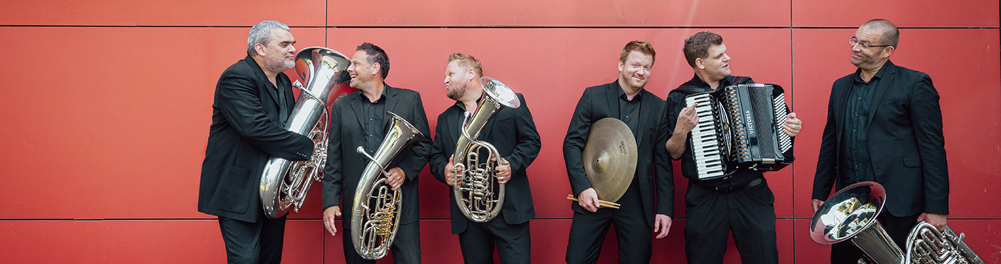 WoodstockTubaQuartett_2425_header.jpg