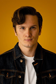 Peter Lewys Preston ©
